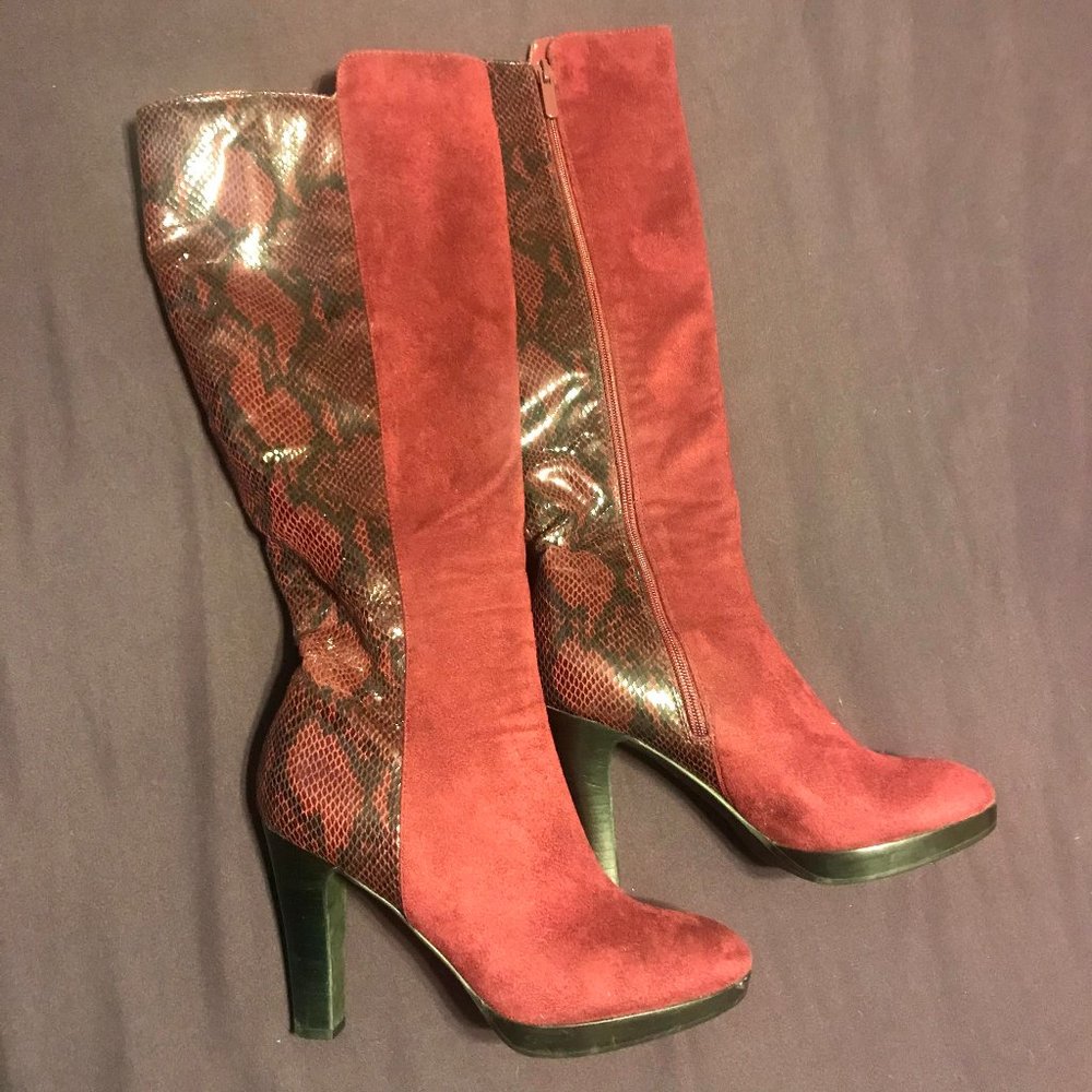 Women's Size 7 Knee High Boots Burgundy Maroon